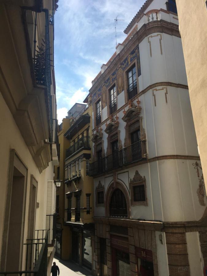 סביליה Cathedral Studio, Luxury Studio In Cathedral Area, Parking Optional מראה חיצוני תמונה
